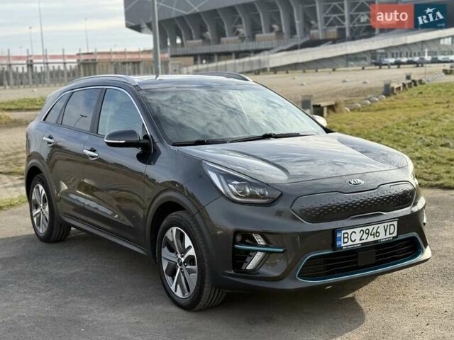 Сірий Кіа Niro, об'ємом двигуна 0 л та пробігом 88 тис. км за 21700 $, фото 18 на Automoto.ua