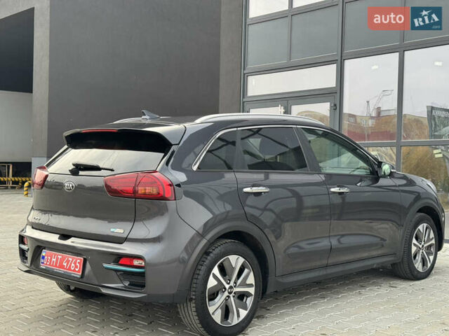 Серый Киа Niro, объемом двигателя 0 л и пробегом 147 тыс. км за 18450 $, фото 21 на Automoto.ua