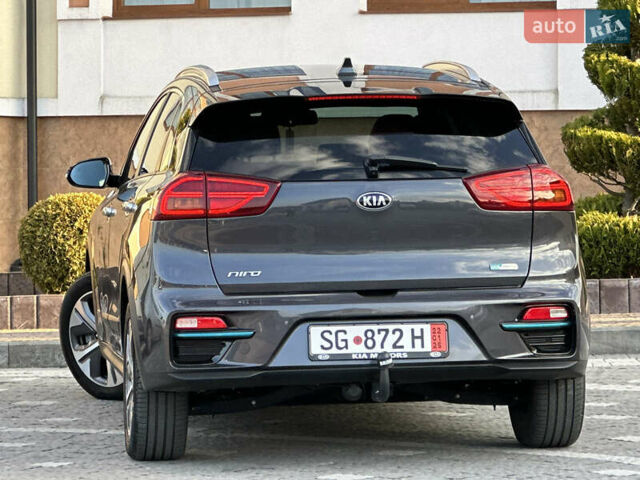 Серый Киа Niro, объемом двигателя 0 л и пробегом 38 тыс. км за 19999 $, фото 27 на Automoto.ua