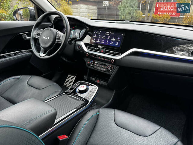 Серый Киа Niro, объемом двигателя 0 л и пробегом 37 тыс. км за 24800 $, фото 46 на Automoto.ua