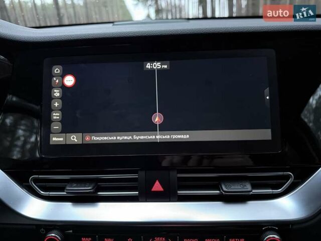 Сірий Кіа Niro, об'ємом двигуна 0 л та пробігом 72 тис. км за 22999 $, фото 96 на Automoto.ua