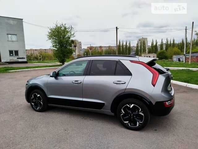 Серый Киа Niro, объемом двигателя 0 л и пробегом 17 тыс. км за 31800 $, фото 48 на Automoto.ua