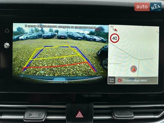 Серый Киа Niro, объемом двигателя 0 л и пробегом 44 тыс. км за 24900 $, фото 56 на Automoto.ua