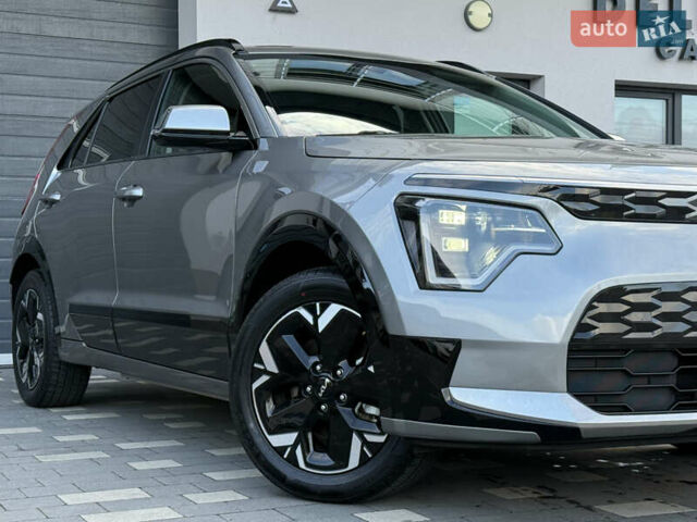 Серый Киа Niro, объемом двигателя 0 л и пробегом 95 тыс. км за 22700 $, фото 15 на Automoto.ua