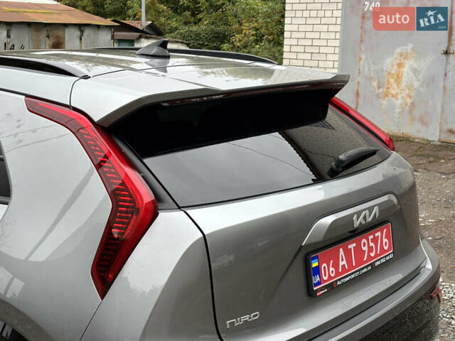 Киа Niro 2022 в Житомире на Automoto.ua Серый Киа Niro, объемом двигателя 0 л и пробегом 47 тыс. км за 27650 $, фото 14 на Automoto.ua