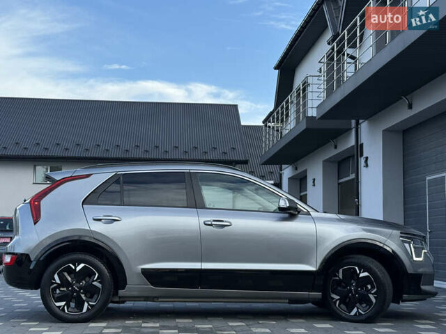 Серый Киа Niro, объемом двигателя 0 л и пробегом 95 тыс. км за 22700 $, фото 40 на Automoto.ua