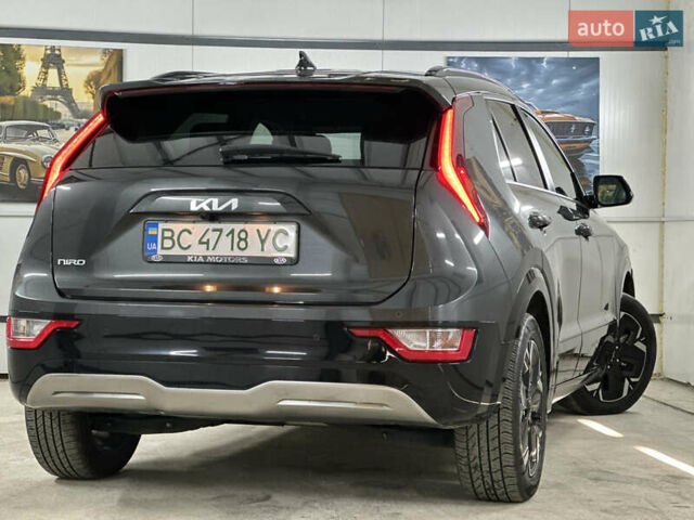 Серый Киа Niro, объемом двигателя 0 л и пробегом 120 тыс. км за 20900 $, фото 44 на Automoto.ua