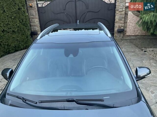 Серый Киа Niro, объемом двигателя 0 л и пробегом 82 тыс. км за 15999 $, фото 9 на Automoto.ua