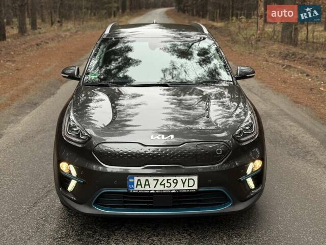 Сірий Кіа Niro, об'ємом двигуна 0 л та пробігом 72 тис. км за 22999 $, фото 20 на Automoto.ua
