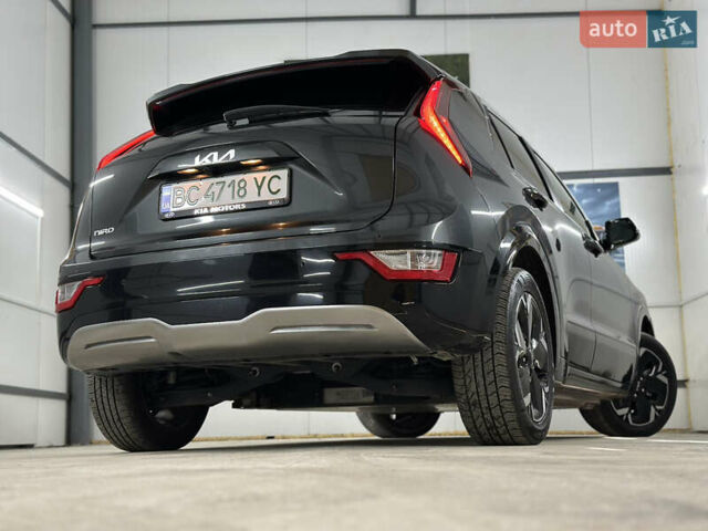 Серый Киа Niro, объемом двигателя 0 л и пробегом 120 тыс. км за 20900 $, фото 39 на Automoto.ua