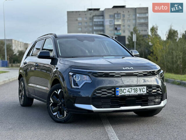 Сірий Кіа Niro, об'ємом двигуна 0 л та пробігом 120 тис. км за 21700 $, фото 13 на Automoto.ua