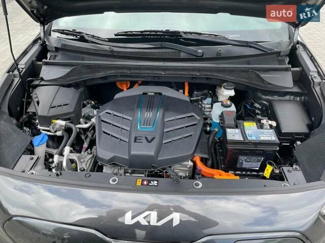 Серый Киа Niro, объемом двигателя 0 л и пробегом 130 тыс. км за 19800 $, фото 15 на Automoto.ua