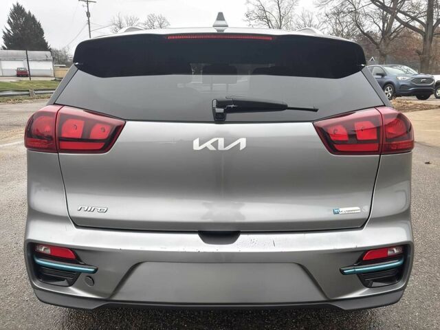 Серый Киа Niro, объемом двигателя 0 л и пробегом 21 тыс. км за 11000 $, фото 5 на Automoto.ua