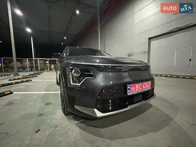 Серый Киа Niro, объемом двигателя 0 л и пробегом 133 тыс. км за 22299 $, фото 17 на Automoto.ua