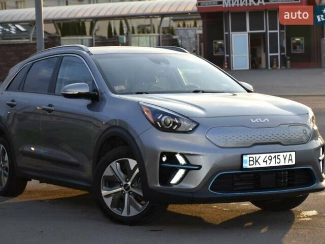 Серый Киа Niro, объемом двигателя 0 л и пробегом 98 тыс. км за 19500 $, фото 12 на Automoto.ua