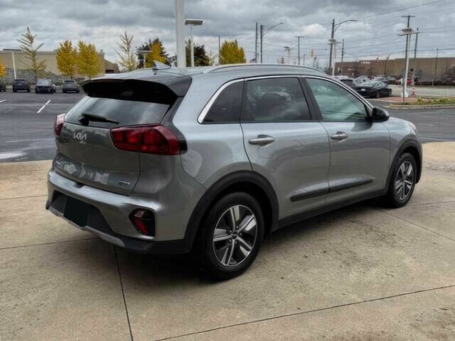 Сірий Кіа Niro, об'ємом двигуна 1.6 л та пробігом 29 тис. км за 11350 $, фото 5 на Automoto.ua