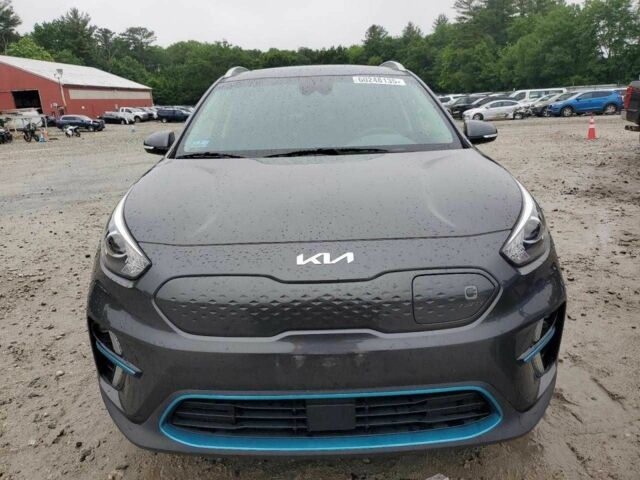 Серый Киа Niro, объемом двигателя 0 л и пробегом 39 тыс. км за 5500 $, фото 4 на Automoto.ua