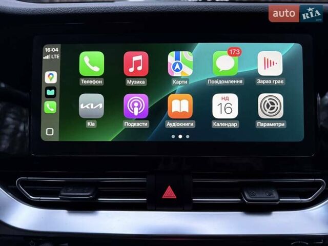 Сірий Кіа Niro, об'ємом двигуна 0 л та пробігом 72 тис. км за 22999 $, фото 88 на Automoto.ua