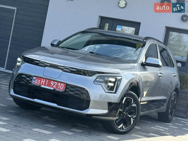 Серый Киа Niro, объемом двигателя 0 л и пробегом 95 тыс. км за 22700 $, фото 18 на Automoto.ua