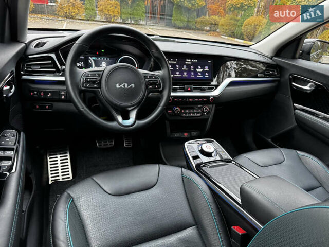 Серый Киа Niro, объемом двигателя 0 л и пробегом 37 тыс. км за 24800 $, фото 40 на Automoto.ua
