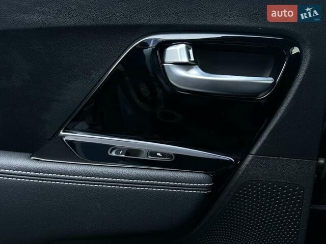 Сірий Кіа Niro, об'ємом двигуна 0 л та пробігом 73 тис. км за 23900 $, фото 78 на Automoto.ua