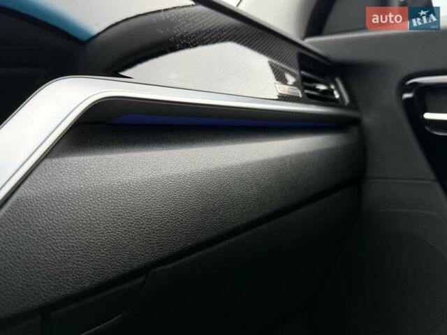 Серый Киа Niro, объемом двигателя 0 л и пробегом 70 тыс. км за 24400 $, фото 70 на Automoto.ua