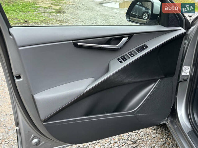 Киа Niro 2022 в Житомире на Automoto.ua Серый Киа Niro, объемом двигателя 0 л и пробегом 47 тыс. км за 27650 $, фото 32 на Automoto.ua