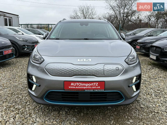 Серый Киа Niro, объемом двигателя 0 л и пробегом 70 тыс. км за 24400 $, фото 13 на Automoto.ua