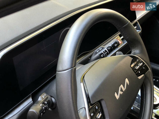 Киа Niro 2022 в Николаеве на Automoto.ua Серый Киа Niro, объемом двигателя 0 л и пробегом 105 тыс. км за 21700 $, фото 18 на Automoto.ua