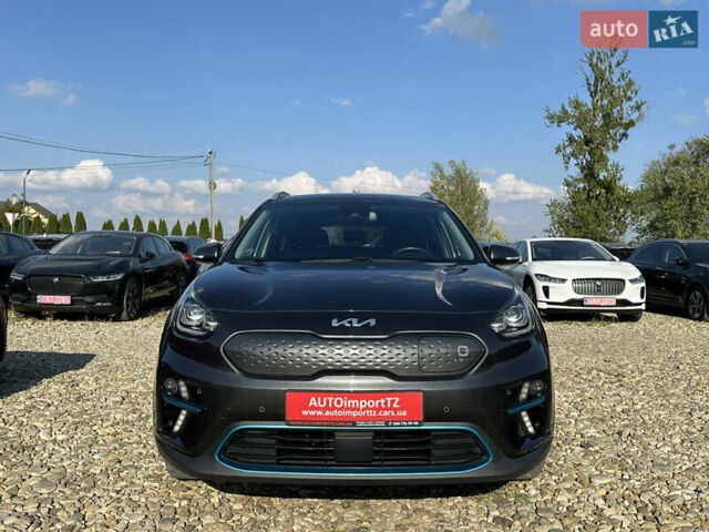 Серый Киа Niro, объемом двигателя 0 л и пробегом 73 тыс. км за 23900 $, фото 25 на Automoto.ua