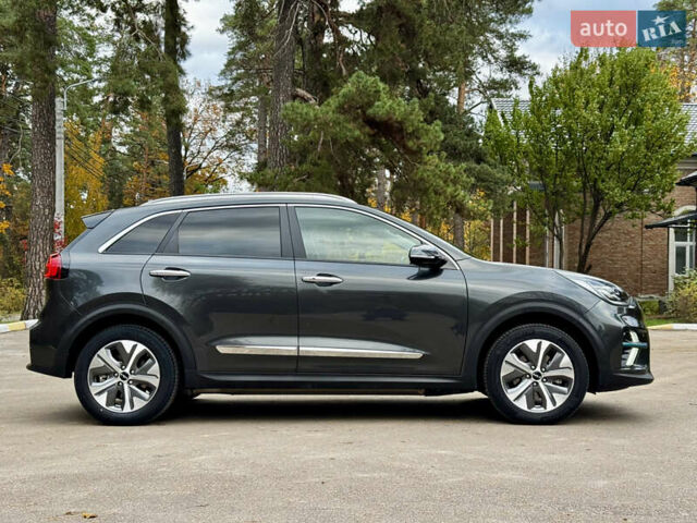 Серый Киа Niro, объемом двигателя 0 л и пробегом 37 тыс. км за 24800 $, фото 14 на Automoto.ua