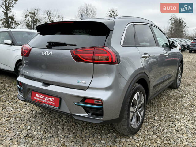 Серый Киа Niro, объемом двигателя 0 л и пробегом 70 тыс. км за 24400 $, фото 20 на Automoto.ua