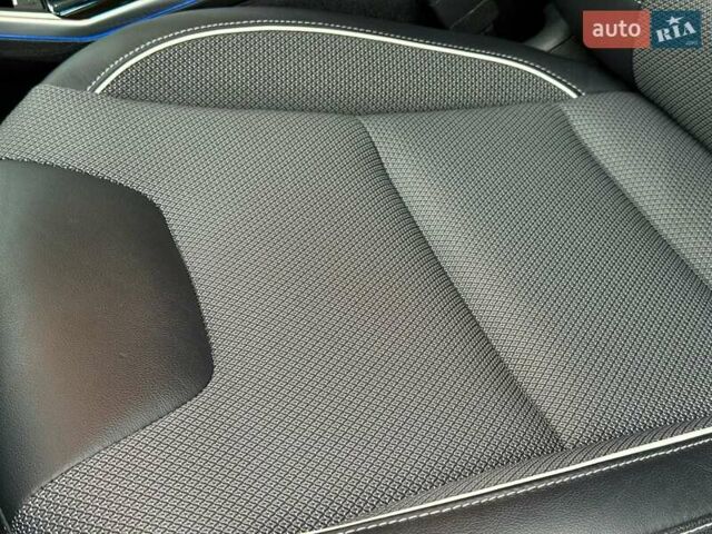 Серый Киа Niro, объемом двигателя 0 л и пробегом 22 тыс. км за 25107 $, фото 19 на Automoto.ua