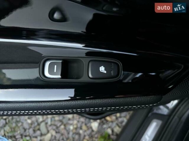 Сірий Кіа Niro, об'ємом двигуна 0 л та пробігом 73 тис. км за 23900 $, фото 79 на Automoto.ua