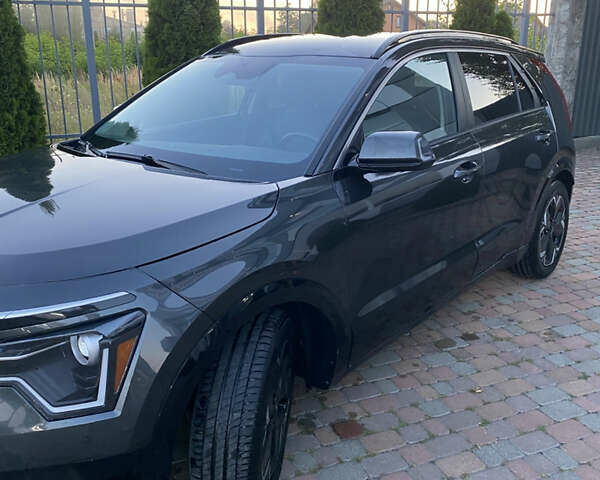 Сірий Кіа Niro, об'ємом двигуна 0 л та пробігом 62 тис. км за 22500 $, фото 6 на Automoto.ua