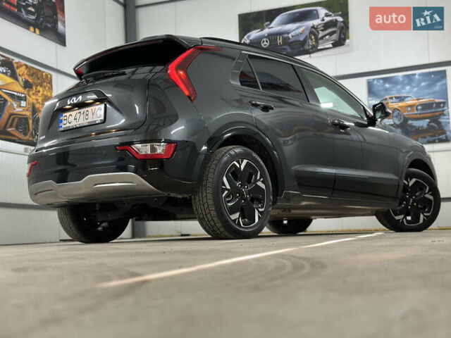 Серый Киа Niro, объемом двигателя 0 л и пробегом 120 тыс. км за 20900 $, фото 32 на Automoto.ua