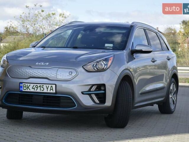 Серый Киа Niro, объемом двигателя 0 л и пробегом 98 тыс. км за 19500 $, фото 62 на Automoto.ua