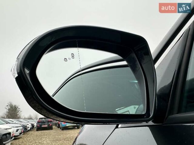 Серый Киа Niro, объемом двигателя 0 л и пробегом 37 тыс. км за 24900 $, фото 12 на Automoto.ua