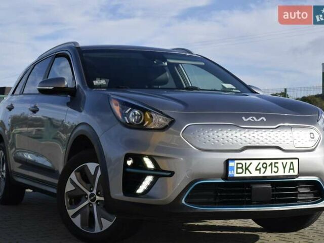Серый Киа Niro, объемом двигателя 0 л и пробегом 98 тыс. км за 19500 $, фото 42 на Automoto.ua