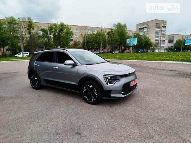 Серый Киа Niro, объемом двигателя 0 л и пробегом 17 тыс. км за 31800 $, фото 52 на Automoto.ua