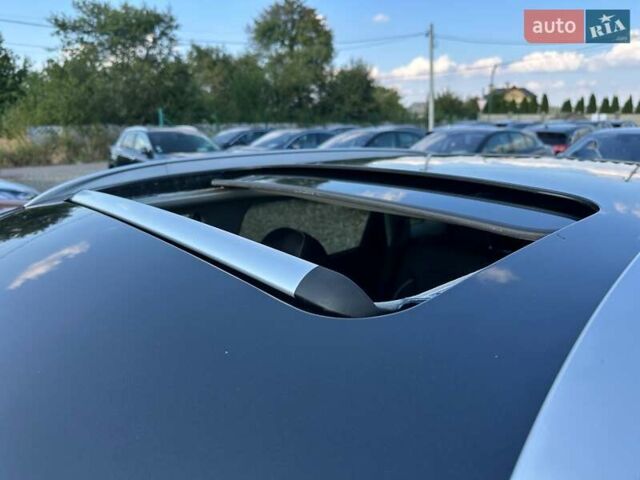 Сірий Кіа Niro, об'ємом двигуна 0 л та пробігом 73 тис. км за 23900 $, фото 3 на Automoto.ua