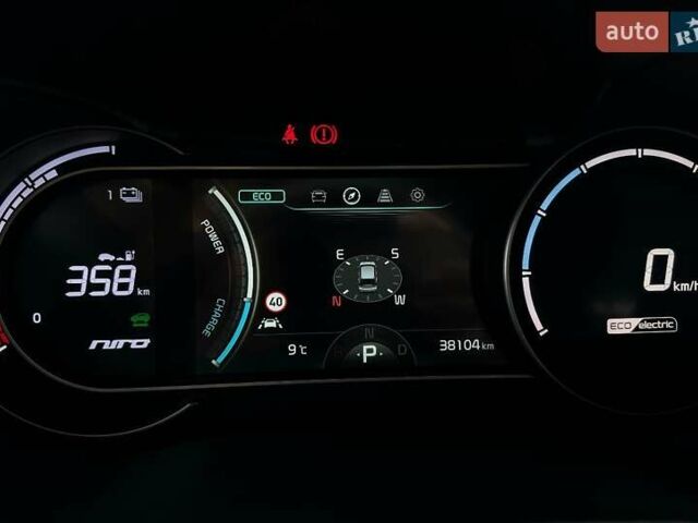 Сірий Кіа Niro, об'ємом двигуна 0 л та пробігом 38 тис. км за 24800 $, фото 42 на Automoto.ua