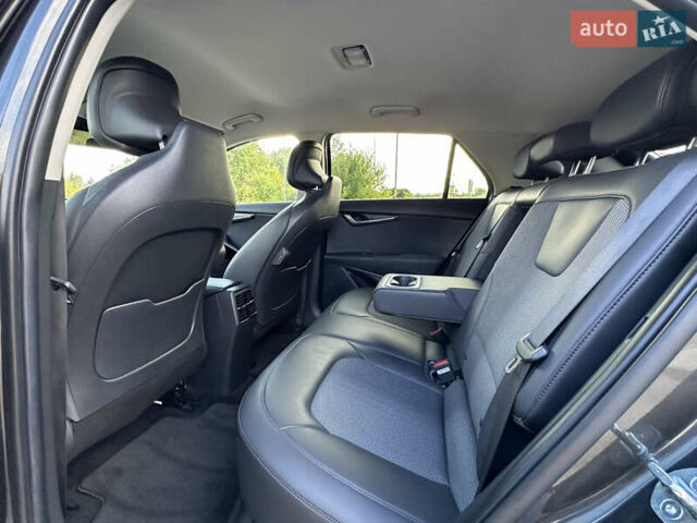 Сірий Кіа Niro, об'ємом двигуна 0 л та пробігом 120 тис. км за 21700 $, фото 100 на Automoto.ua