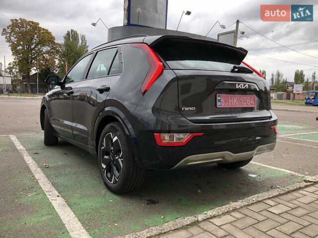 Киа Niro 2022 в Николаеве на Automoto.ua Серый Киа Niro, объемом двигателя 0 л и пробегом 105 тыс. км за 21700 $, фото 4 на Automoto.ua