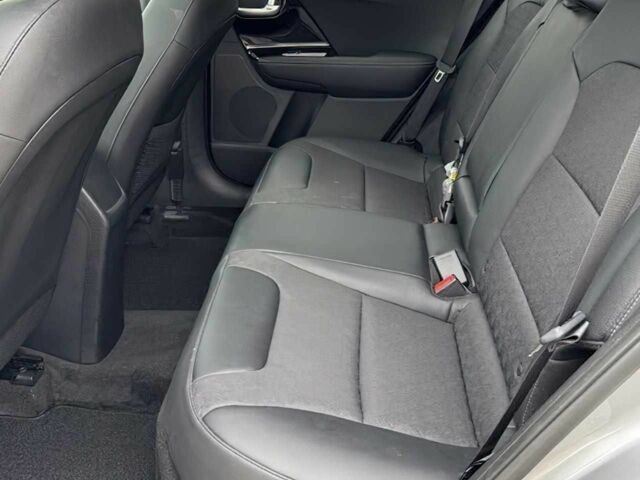 Серый Киа Niro, объемом двигателя 1.6 л и пробегом 20 тыс. км за 12900 $, фото 12 на Automoto.ua