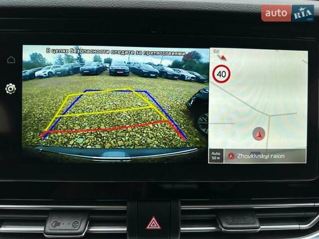 Серый Киа Niro, объемом двигателя 0 л и пробегом 44 тыс. км за 24900 $, фото 12 на Automoto.ua