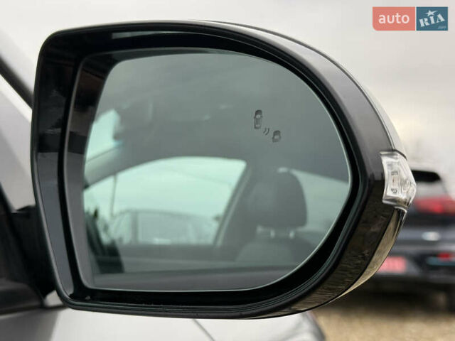 Серый Киа Niro, объемом двигателя 0 л и пробегом 70 тыс. км за 24400 $, фото 12 на Automoto.ua