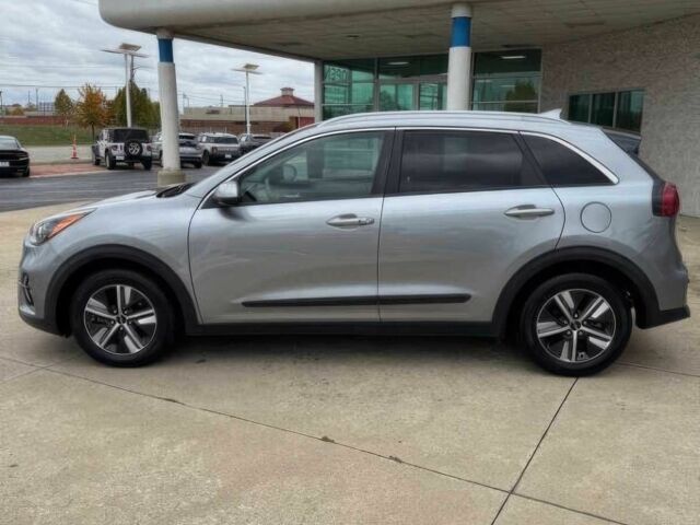 Сірий Кіа Niro, об'ємом двигуна 1.6 л та пробігом 29 тис. км за 11350 $, фото 3 на Automoto.ua