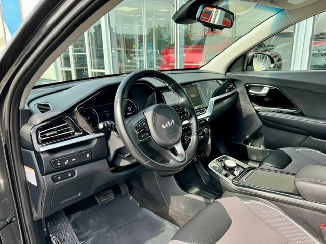 Сірий Кіа Niro, об'ємом двигуна 0 л та пробігом 26 тис. км за 6500 $, фото 7 на Automoto.ua