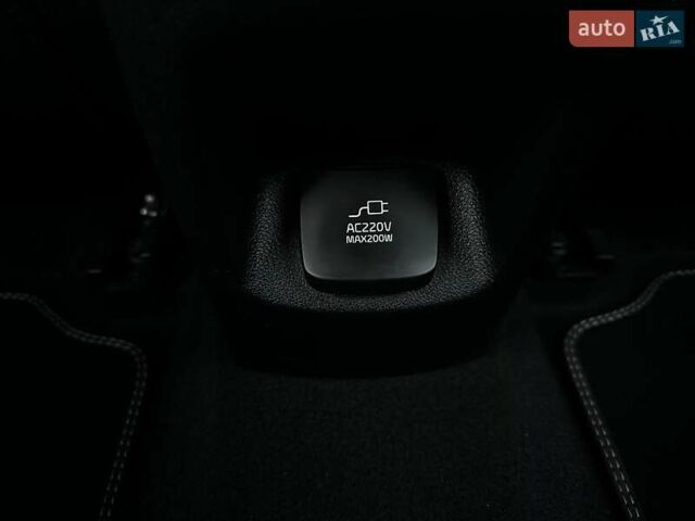 Серый Киа Niro, объемом двигателя 0 л и пробегом 73 тыс. км за 24900 $, фото 14 на Automoto.ua